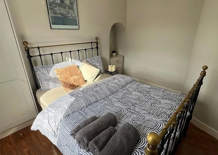 Apartament Charming Centre Hideaway