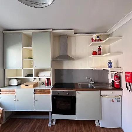 Charming Centre Hideaway *