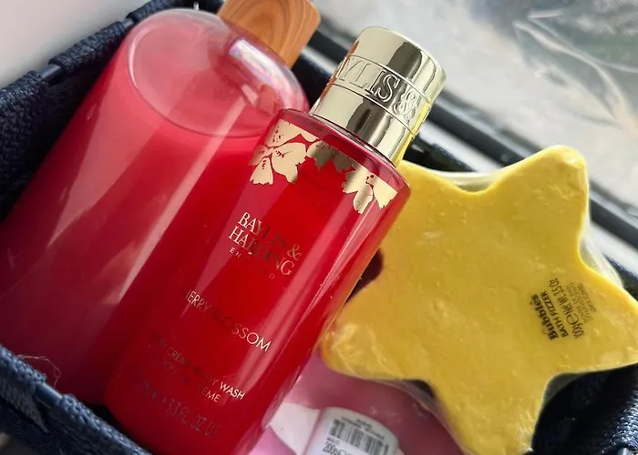 Charming Centre Hideaway